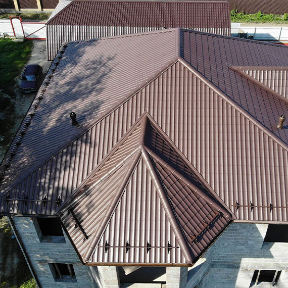 Монтаж сложной крыши и кровли в Урус-Мартане и Чеченской республике